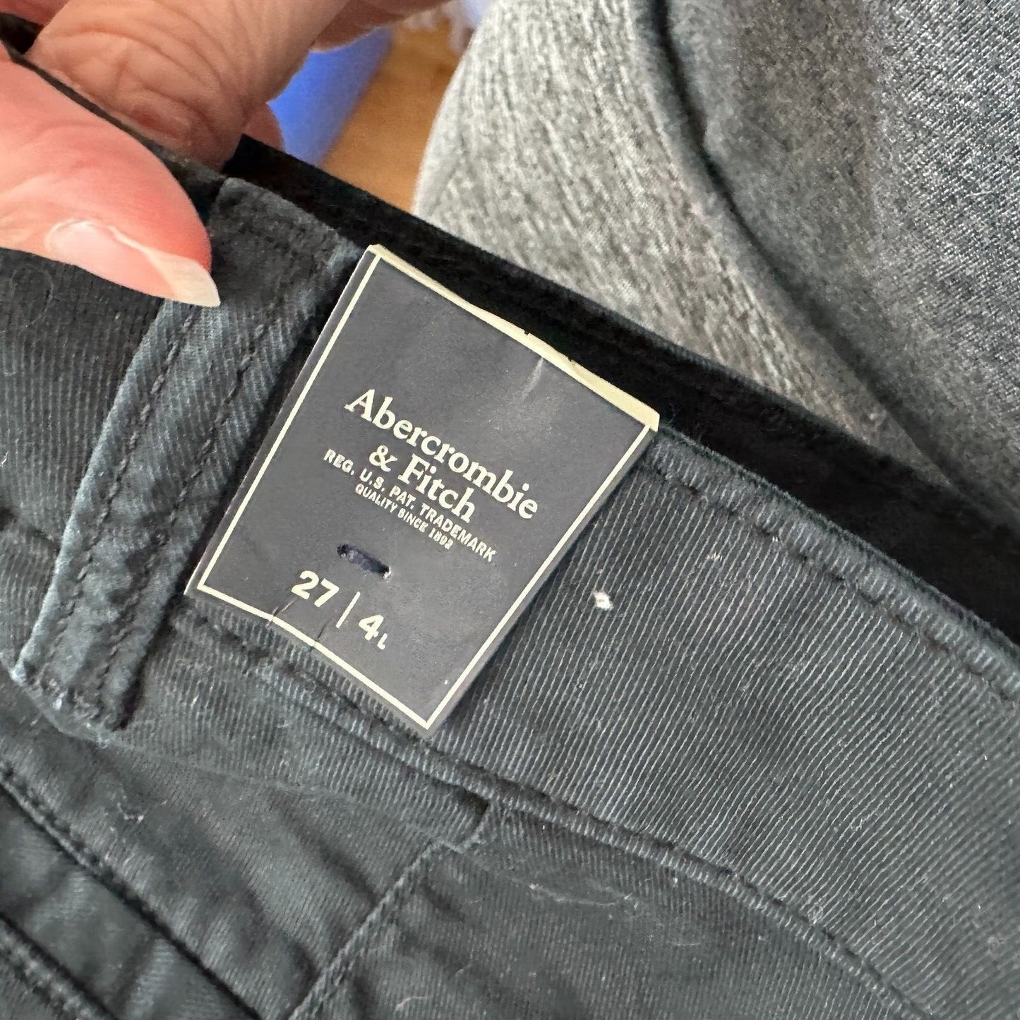 NWT Abercrombie & Fitch Black Denim Straight Leg Khaki Pants 27 / 4