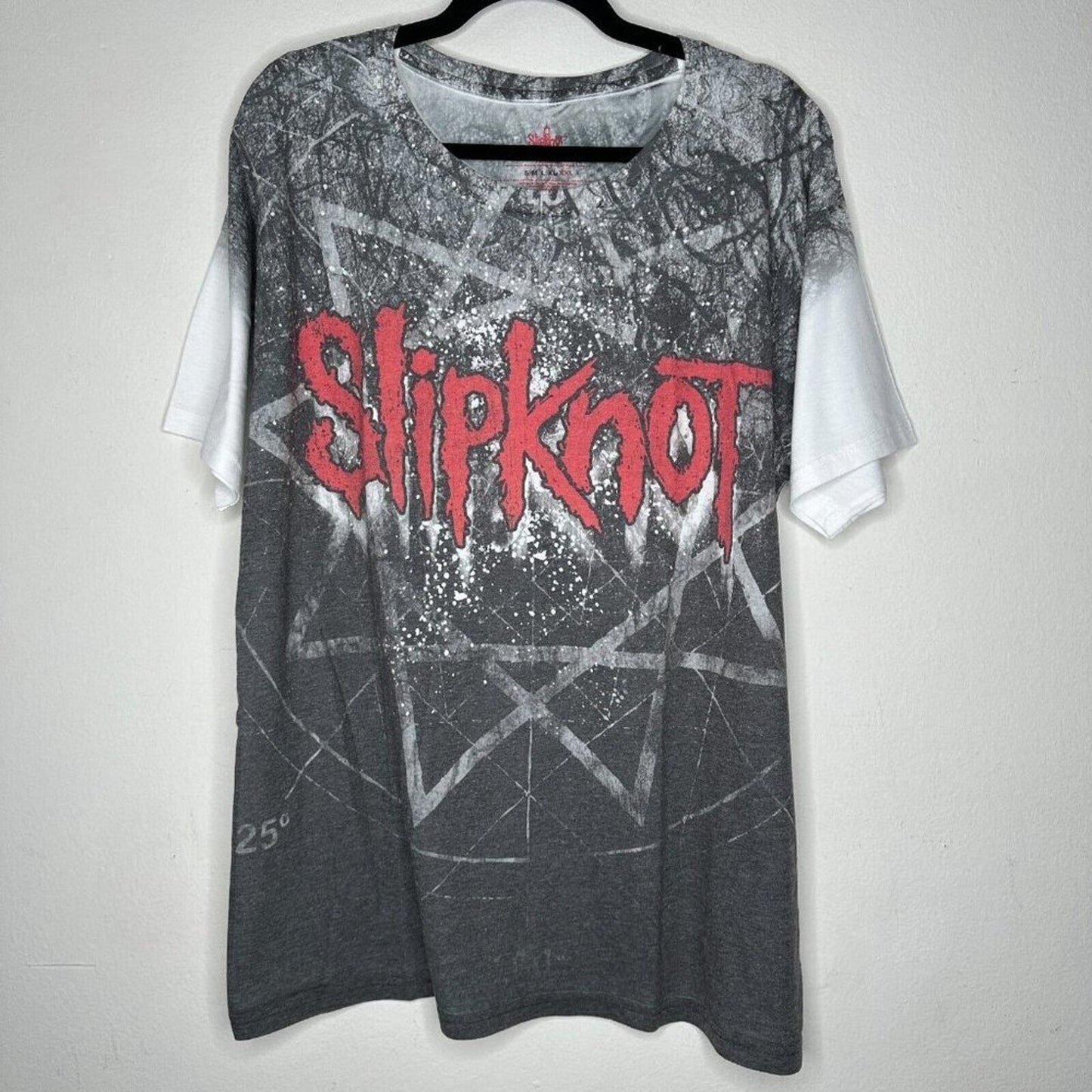 NWOT Slipknot Gray & Red Slipknot Graphic White Back Tee Short Sleeve 2XL