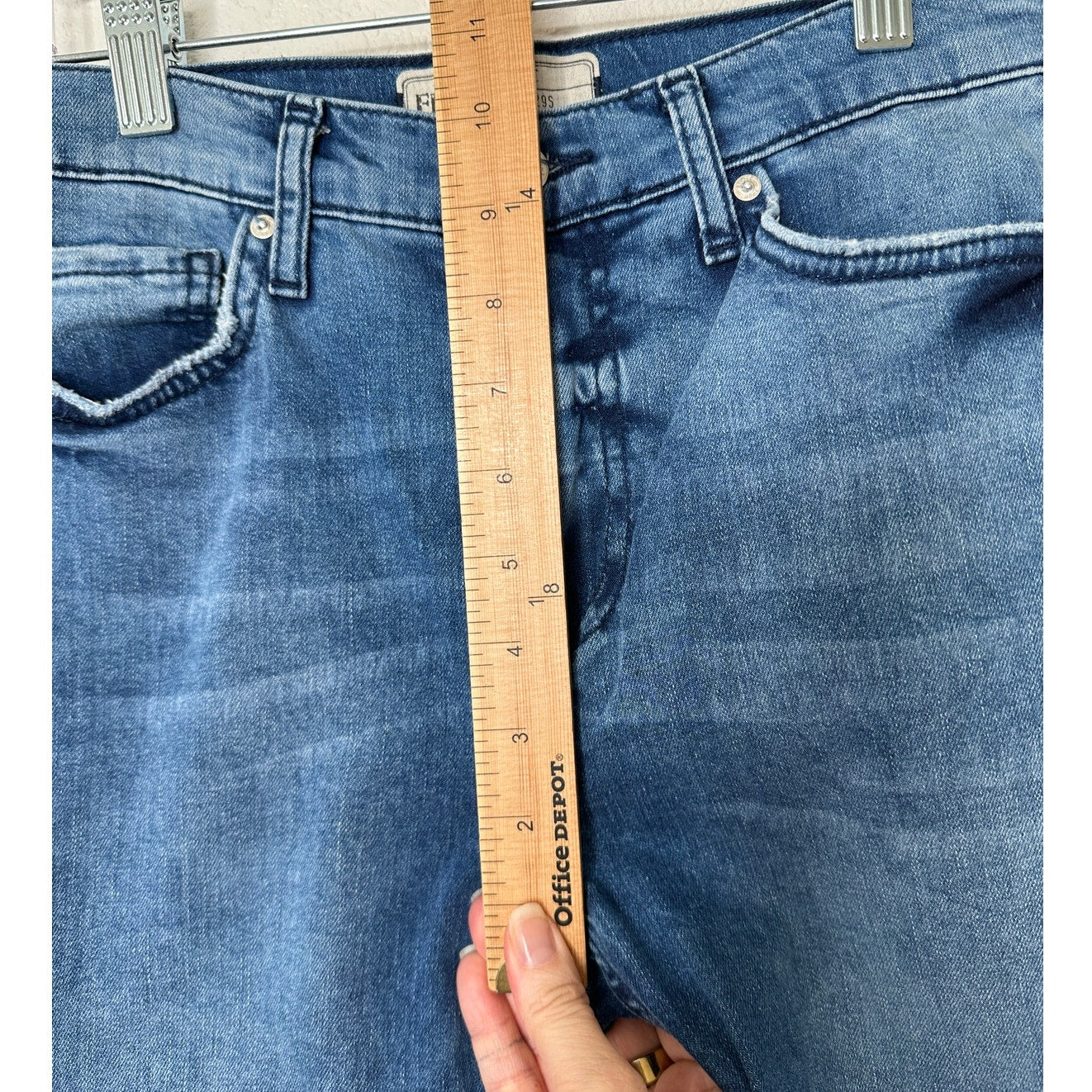 Free People Medium Wash Distressed Knee High Waist Skinny Jeans 29