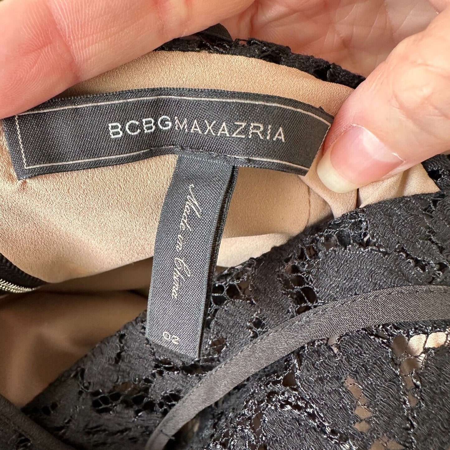 BCBGMAXAZRIA Black Lace Nude Lining Alice Dress Sleeveless Round-Neck Zip Back 2