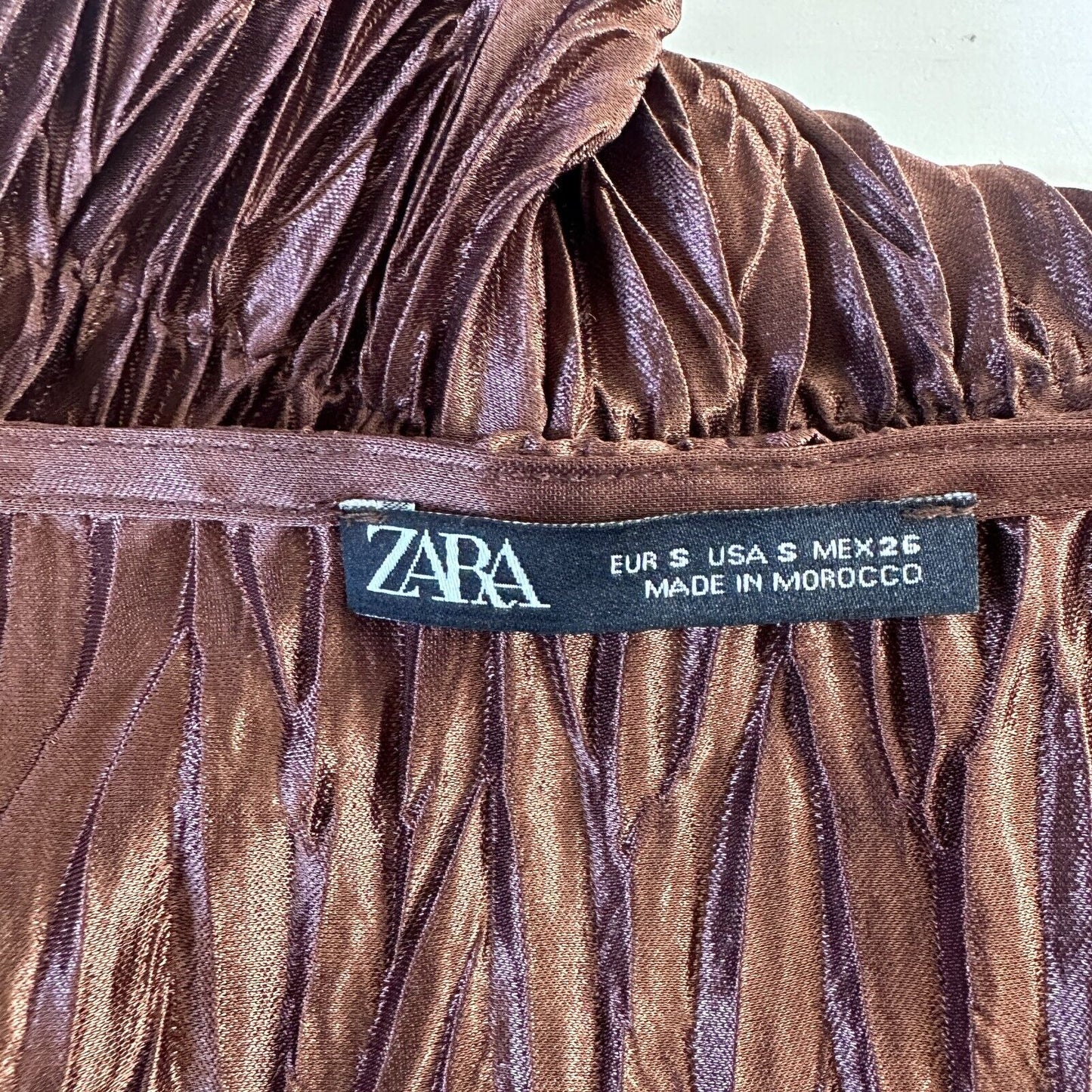 Zara Bronze Brown Travel Crinkle Satin Peplum Tank Spaghetti Strap V-Neck S