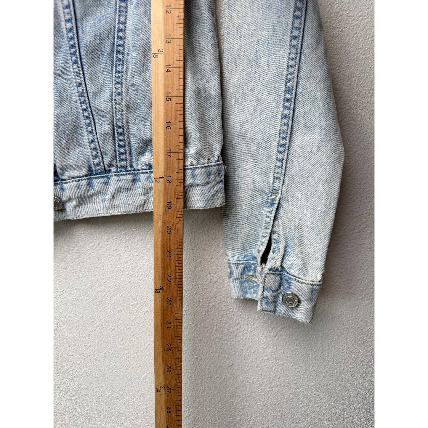 Topshop Moto Light Wash Distressed Denim Jacket Women's 2