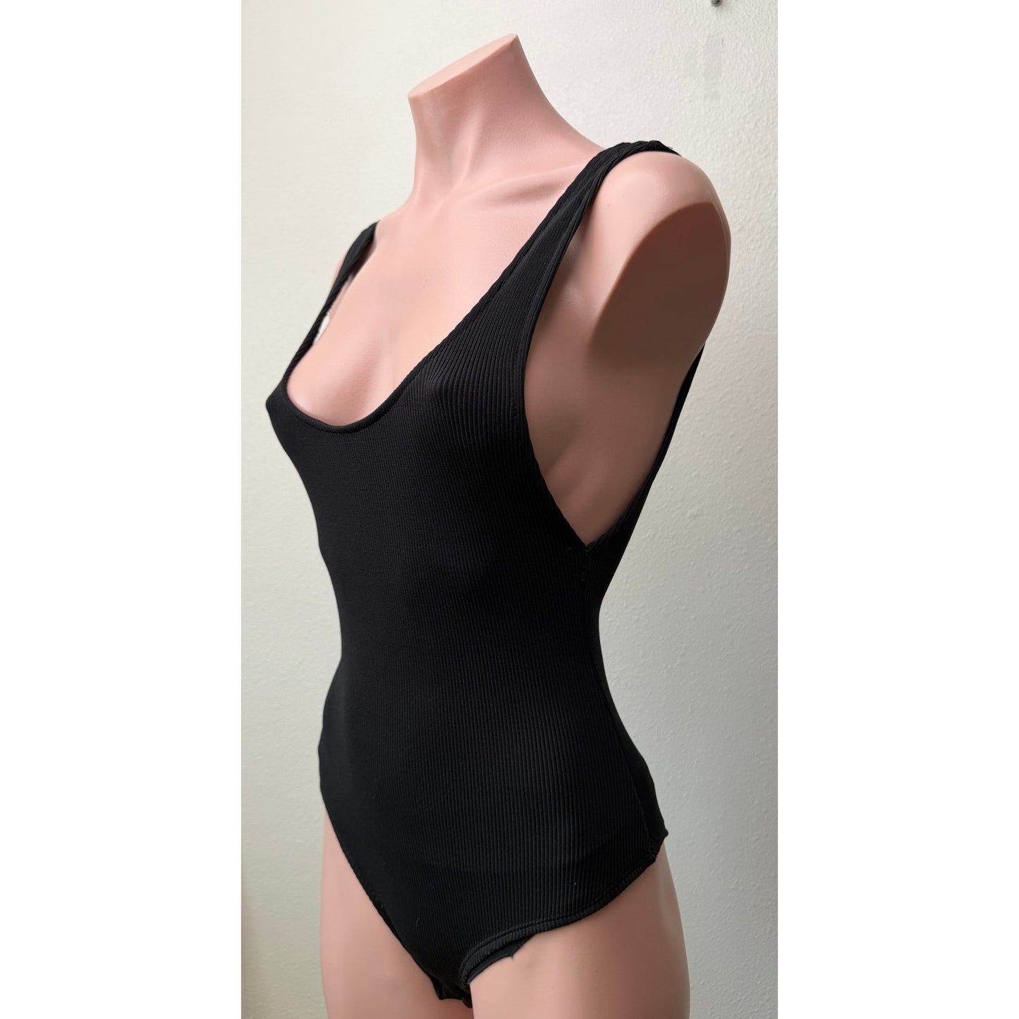 Dance & Marvel Black Ribbed Scoop Back Bodysuit S