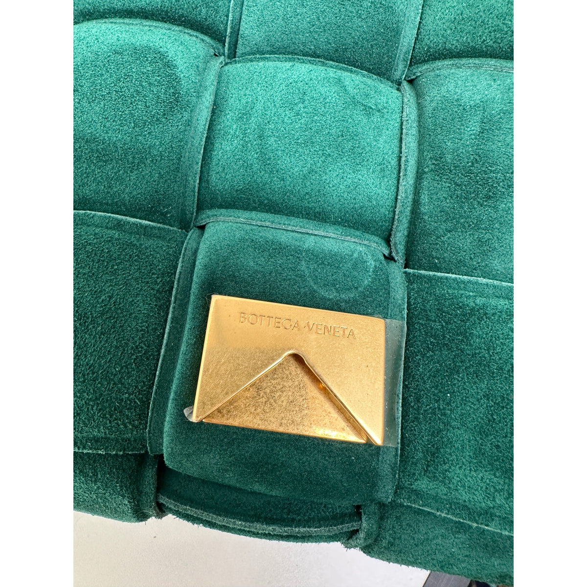 Bottega Veneta Padded Chain Cassette Bag – Green with Gold-Tone Chain