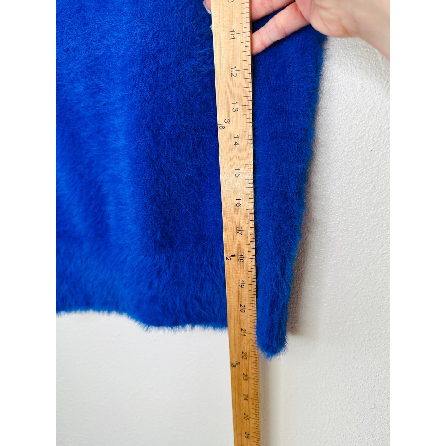 NWT VICI Emanuelle Royal Blue Fuzzy Short Sleeve Sweater Top S